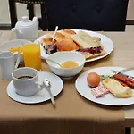 Dalila- Orso 3* Paris